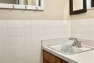 110 Glen Ridge Ave, Temple Terrace, FL 33617 - Photo 18