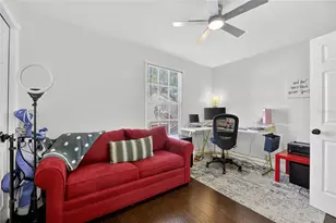 1811 Mill Run Cir, Tampa, FL 33613 - Photo 22