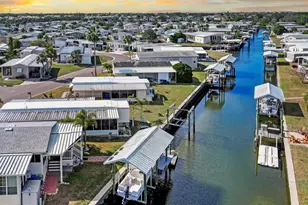 134 W St Annes Cir, Apollo Beach, FL 33572 - Photo 4