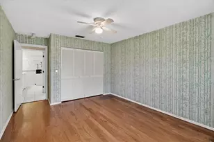 2211 Lark Cir W, Palm Harbor, FL 34684 - Photo 28