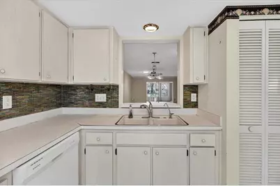 2211 Lark Circle W #D, Palm Harbor, FL 34684 - Photo 16
