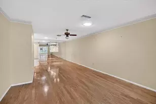 2211 Lark Cir W, Palm Harbor, FL 34684 - Photo 12