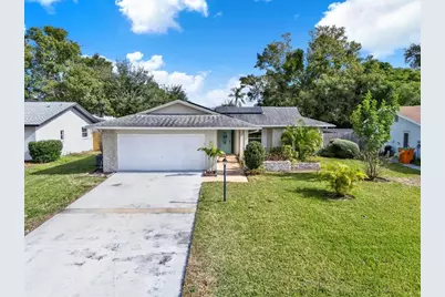 2536 Bramblewood Drive W, Clearwater, FL 33763 - Photo 2