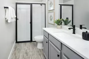 5632 Skylight Wy, Palmetto, FL 34221 - Photo 10