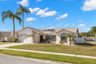 8804 Napa Loop, New Port Richey, FL 34653 - Photo 2