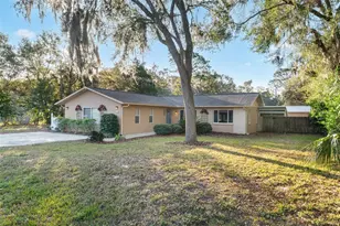 10620 Fawn Dr, New Port Richey, FL 34654 - Photo 12