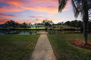 2391 Roberta Ln, Clearwater, FL 33764 - Photo 46
