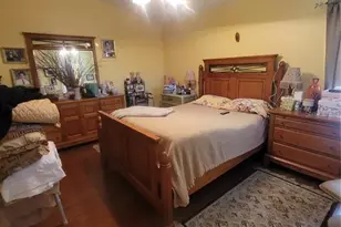 8430 Madrid Rd, Weeki Wachee, FL 34613 - Photo 6