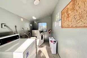 6345 Newtown Cir, Tampa, FL 33615 - Photo 24