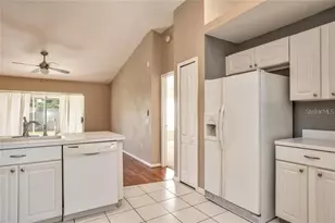 8816 Sea Island Way, Tampa, FL 33635 - Photo 8