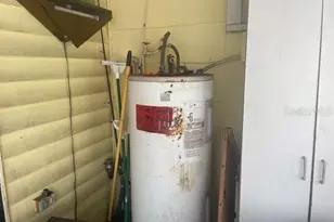 2950 64th Ave N, Saint Petersburg, FL 33702 - Photo 16