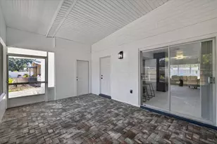 7125 Bonito St, Tampa, FL 33617 - Photo 38