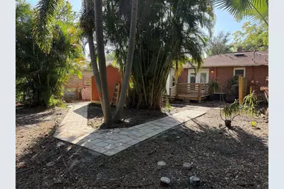 3813 W De Leon Street, Tampa, FL 33609 - Photo 10