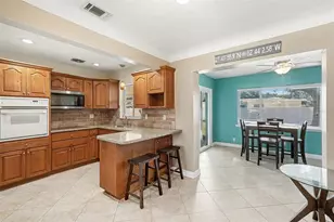 6930 30th Ave N, Saint Petersburg, FL 33710 - Photo 12