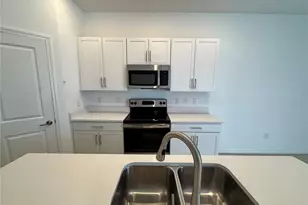 11751 Glenside Ter, Palmetto, FL 34221 - Photo 4