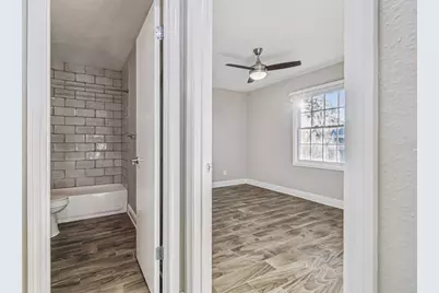 13691 Orange Sunset Drive #201, Tampa, FL 33618 - Photo 18