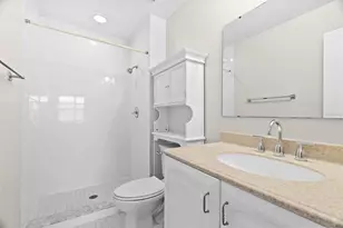 12668 Castle Hill Dr, Tampa, FL 33624 - Photo 18