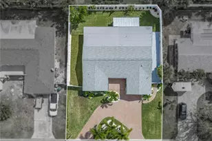 6709 Cardinal Dr S, Saint Petersburg, FL 33707 - Photo 66