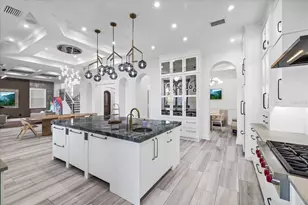 6025 Beacon Shores St, Tampa, FL 33616 - Photo 18