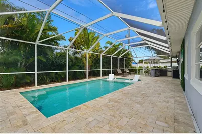 2701 64th Avenue S, Saint Petersburg, FL 33712 - Photo 26