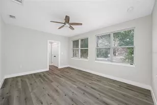 6910 Dartmouth Ave N, Saint Petersburg, FL 33710 - Photo 18