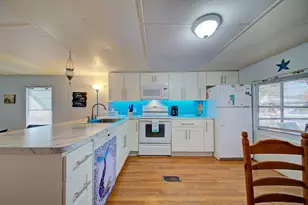 6427 W Richard Dr, Weeki Wachee, FL 34607 - Photo 12