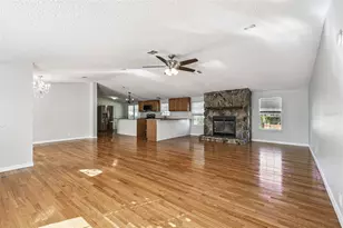 12015 Rose Ln, Riverview, FL 33569 - Photo 8