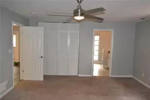 745 48th Ave N, Saint Petersburg, FL 33703 - Photo 12