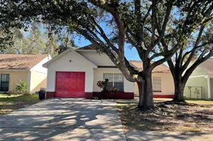 8211 Clermont St, Tampa, FL 33637 - Photo 1