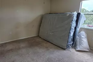 115 112th Ave NE, Saint Petersburg, FL 33716 - Photo 10