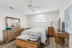 12946 88th Ave, Seminole, FL 33776 - Photo 44