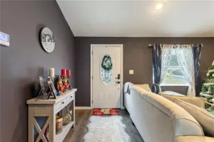 39403 Lincoln Ave, Zephyrhills, FL 33542 - Photo 18