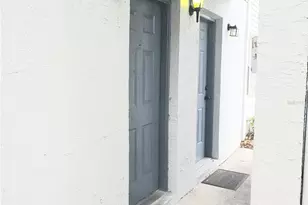 7100 Waterside Dr, Tampa, FL 33617 - Photo 2