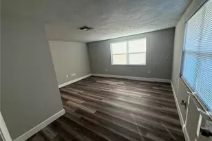 7104 Ingleside Dr, Port Richey, FL 34668 - Photo 6