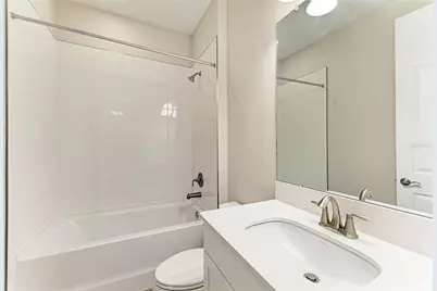 10186 Surrey Rose Drive, San Antonio, FL 33576 - Photo 22