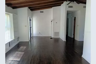 10611 Dixon Drive, Seminole, FL 33772 - Photo 4