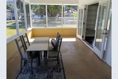 10611 Dixon Drive, Seminole, FL 33772 - Photo 10