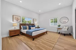 2530 34th Ave N, Saint Petersburg, FL 33713 - Photo 18