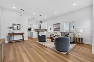 2530 34th Ave N, Saint Petersburg, FL 33713 - Photo 4