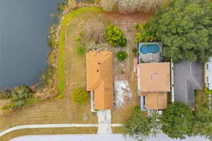 10417 Blackmore Dr, Tampa, FL 33647 - Photo 14