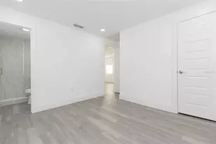 8102 N 14th, Tampa, FL 33604 - Photo 20