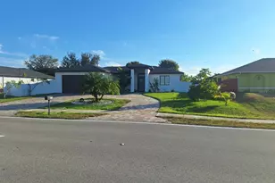 616 Tropicana Parkway W, Cape Coral, FL 33993 - Photo 2