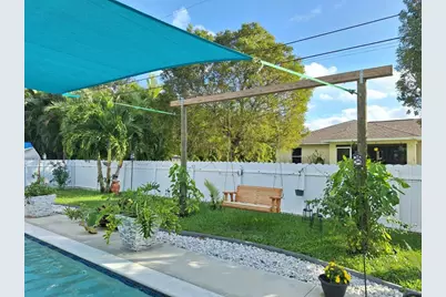 616 Tropicana Parkway W, Cape Coral, FL 33993 - Photo 24