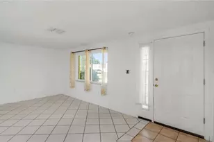 1408 Whitehall Ln, Holiday, FL 34691 - Photo 6