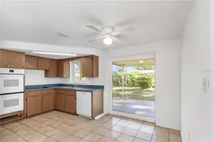 1408 Whitehall Ln, Holiday, FL 34691 - Photo 10