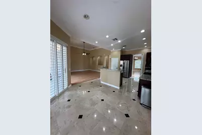 7729 Aralia Way, Seminole, FL 33777 - Photo 4