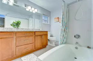 5600 30th Ave N, Saint Petersburg, FL 33710 - Photo 16