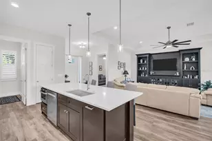 9840 W Bay St, Seminole, FL 33776 - Photo 10