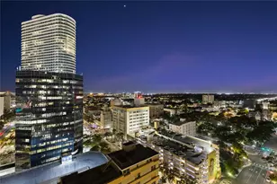 275 1st Ave S, Saint Petersburg, FL 33701 - Photo 2