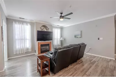 2738 Via Tivoli #220B, Clearwater, FL 33764 - Photo 12